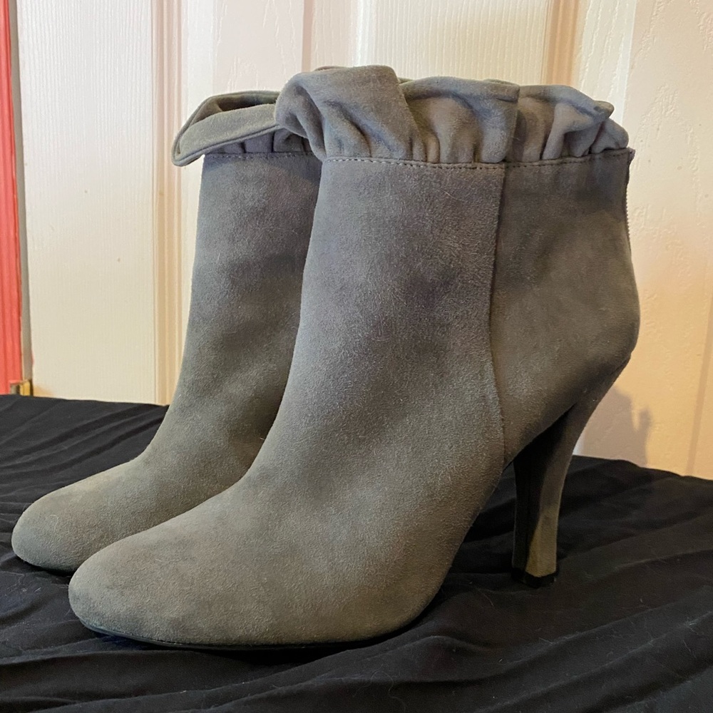 Grey Heels